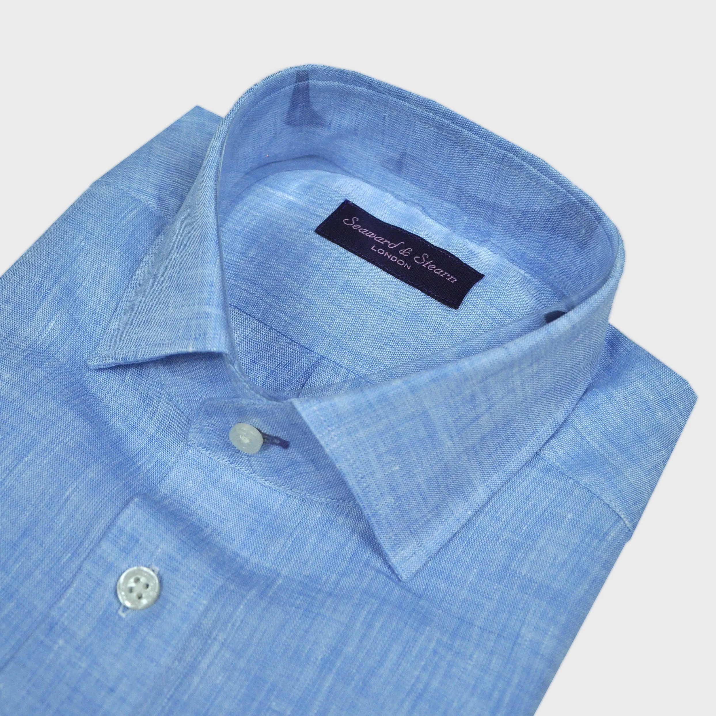 Linen Spread Collar Shirt in Light Denim Blue