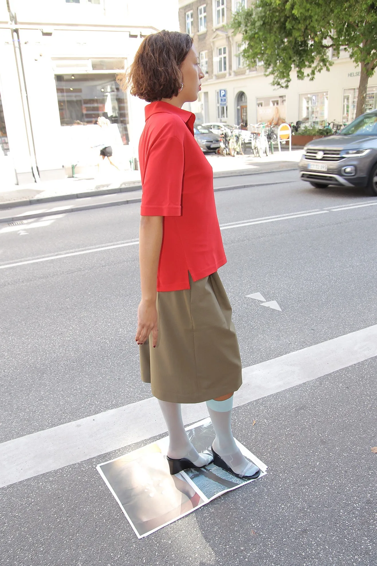 MR. LARKIN, Gal Polo, Lipstick